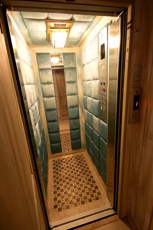 Trilyali Butik Hotel Tirilye Экстерьер фото