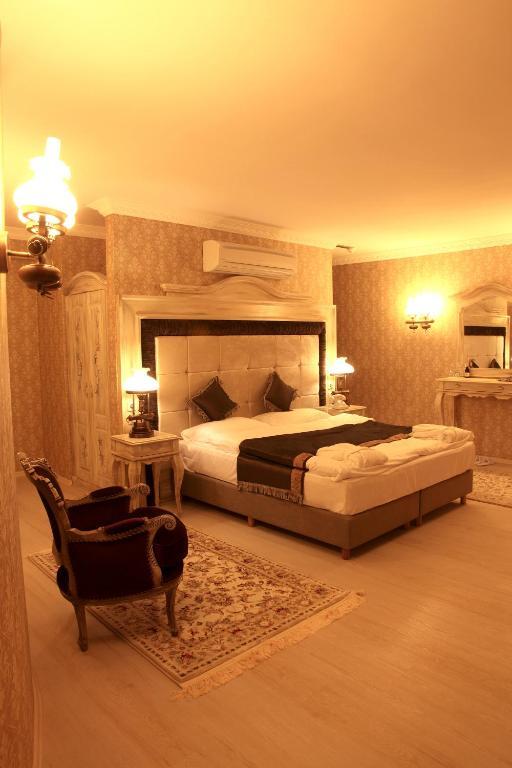 Trilyali Butik Hotel Tirilye Экстерьер фото