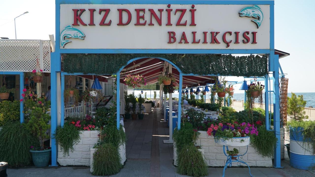 Trilyali Butik Hotel Tirilye Экстерьер фото